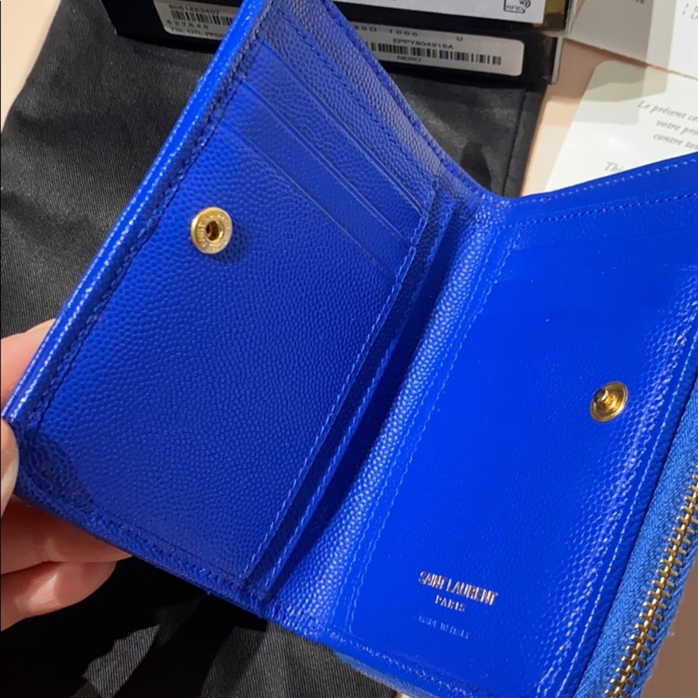 Yves Saint Laurent Royal Blue Wallet with Gold Emblem - Picture 3 of 11